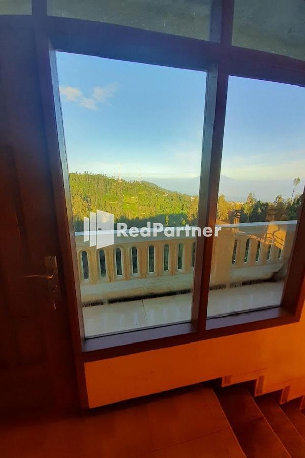 Bromo Indah Lestari Homestay Mitra Reddoorz Pasuruan Exteriér fotografie