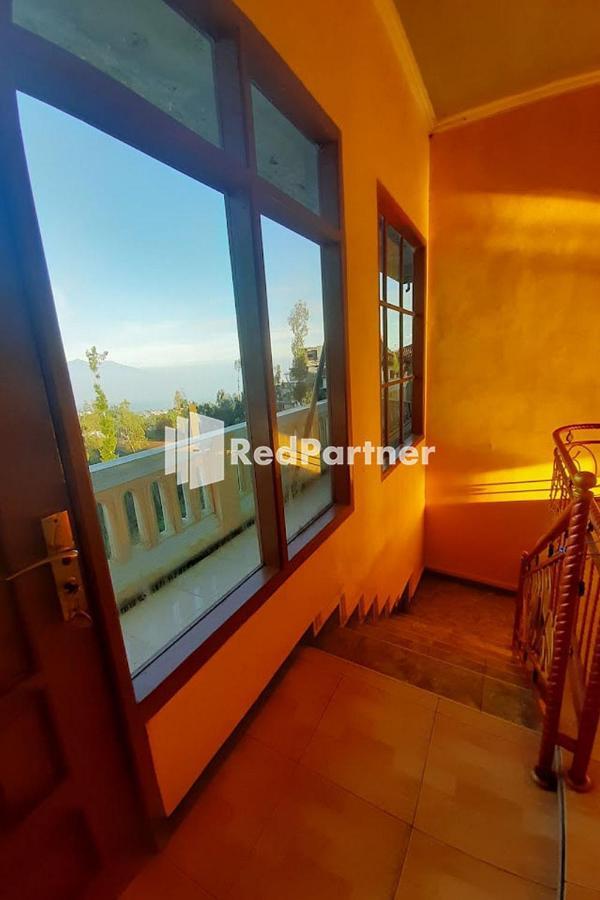 Bromo Indah Lestari Homestay Mitra Reddoorz Pasuruan Exteriér fotografie