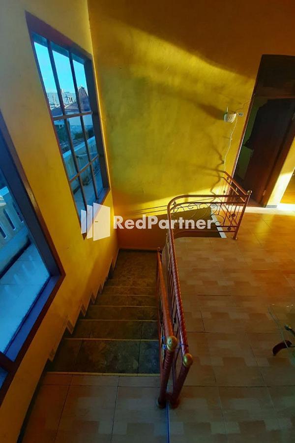 Bromo Indah Lestari Homestay Mitra Reddoorz Pasuruan Exteriér fotografie